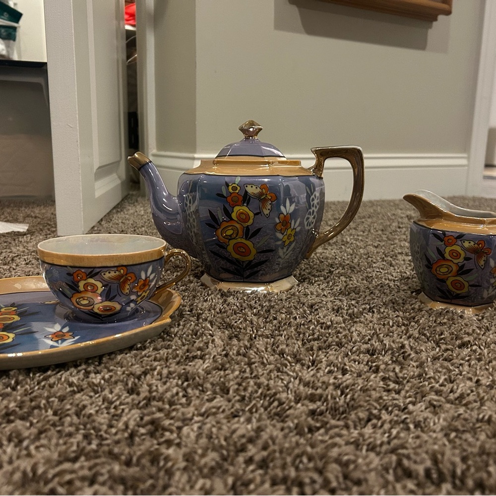 Floral Blue Tea Set